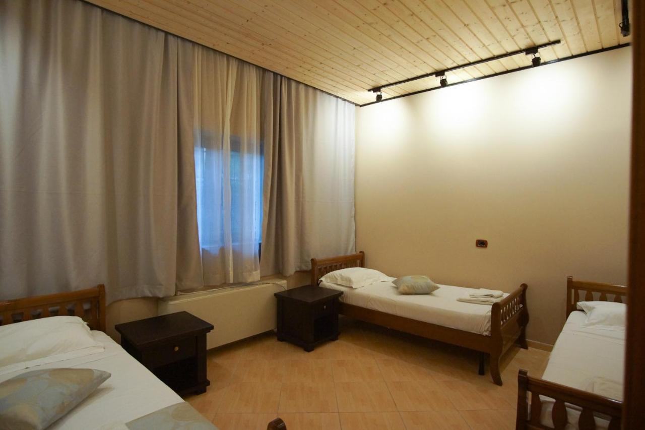 Seaside Duplex Stone Villa Qeparo Luaran gambar