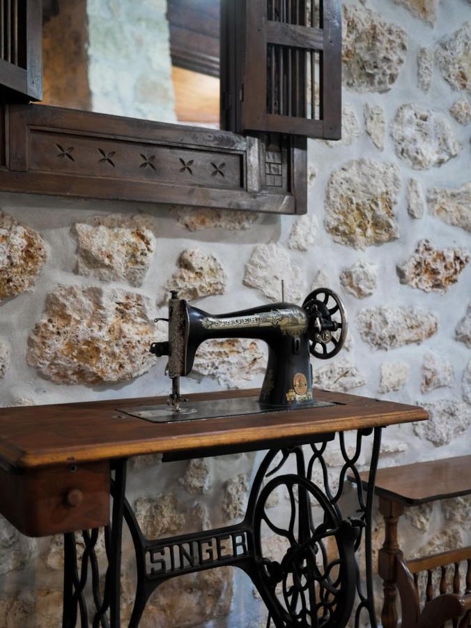 Seaside Duplex Stone Villa Qeparo Luaran gambar